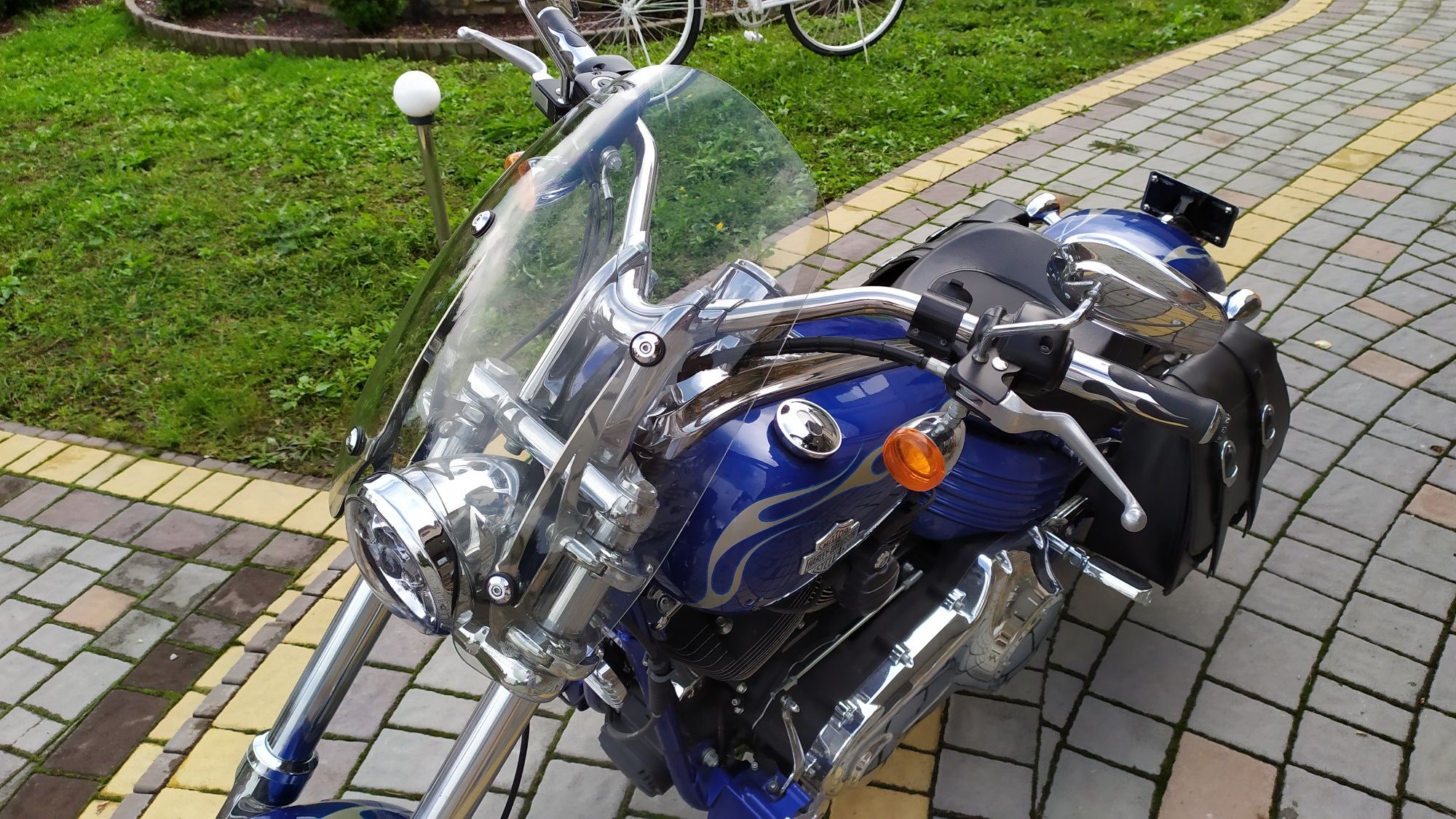 Harley Davidson Rocker C Softail