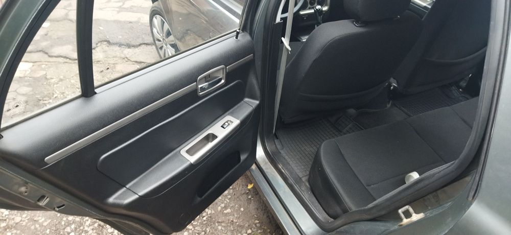 Продам Джілі СК 2013 року 106т.км.,в доброму стані.