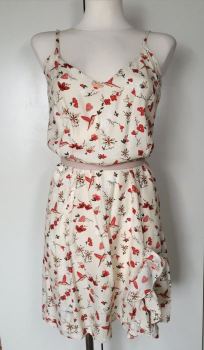 Jasna kwiatowa sukienka naturalny skład 36 s w kwiaty