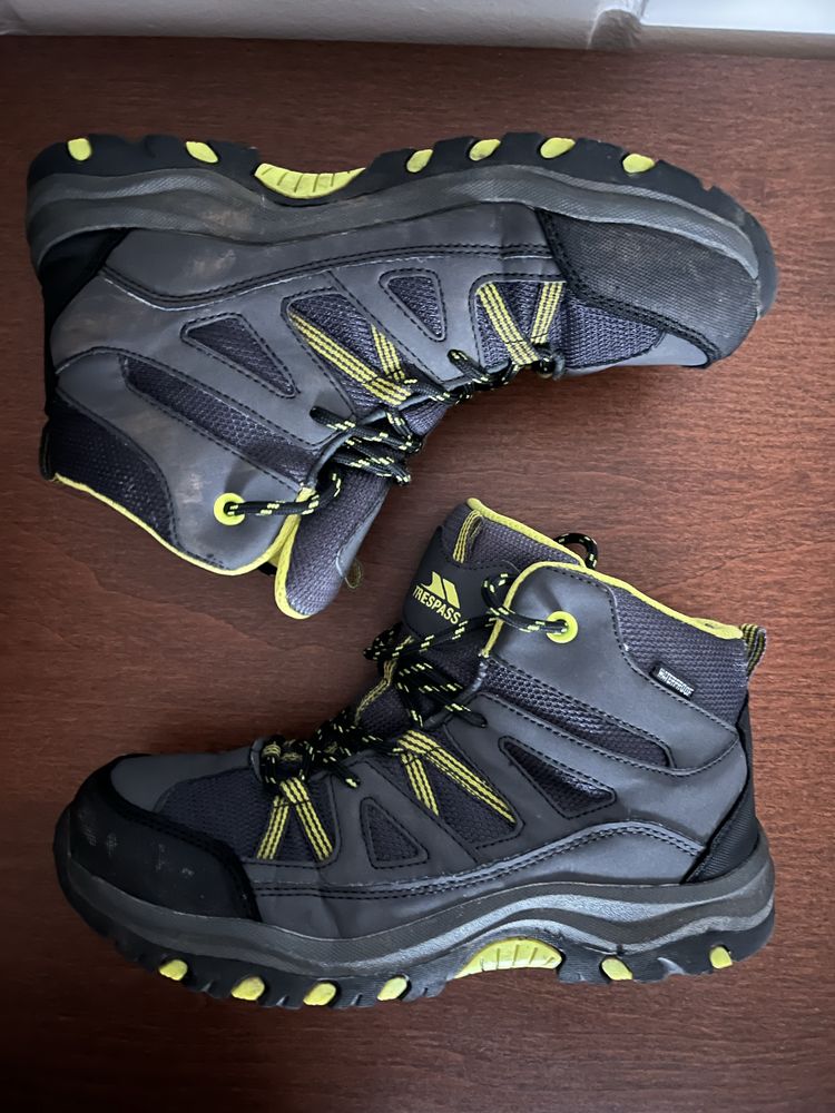 Buty trekingowe Trespass 37 unisex