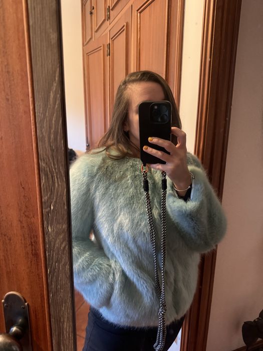 Casaco pêlo azul esverdeado