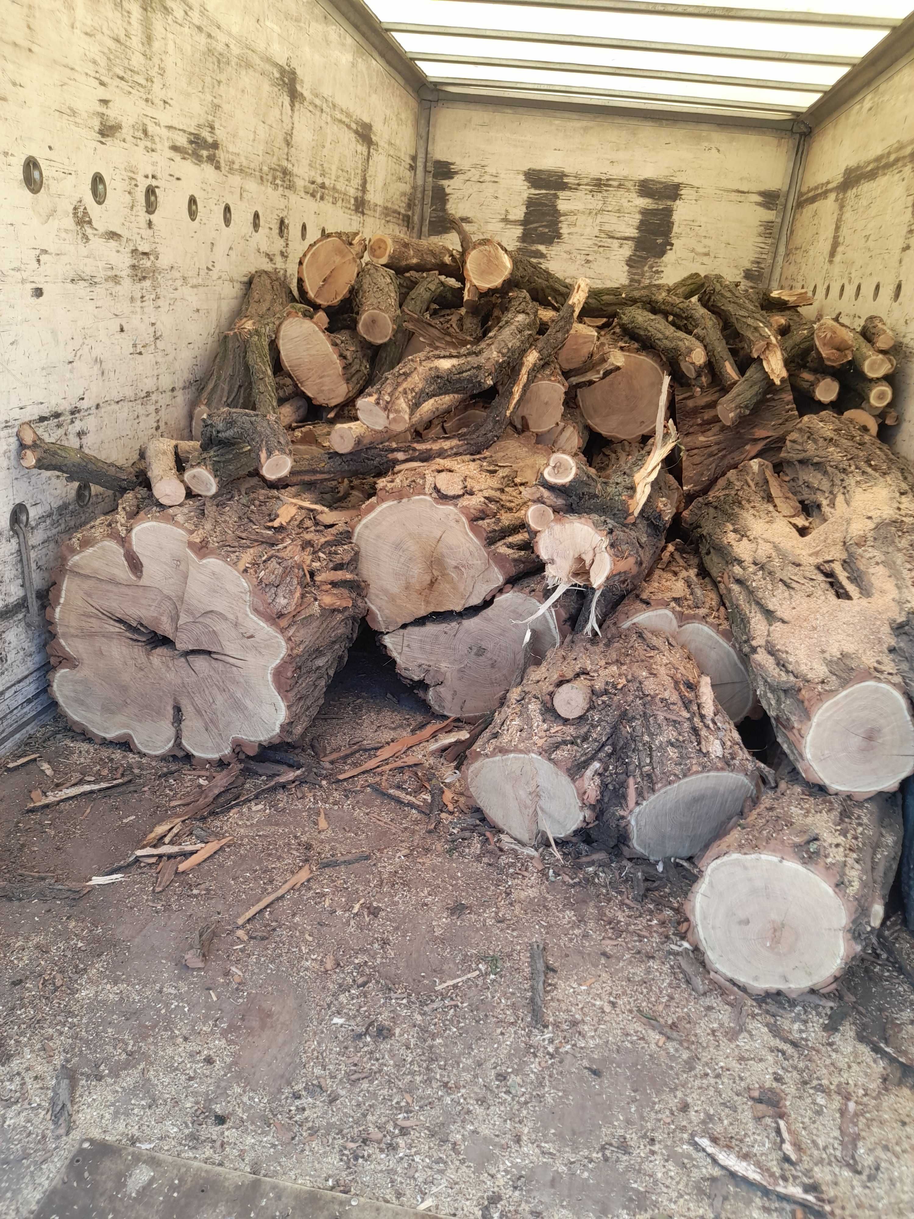 Продам уголь брикети дрова