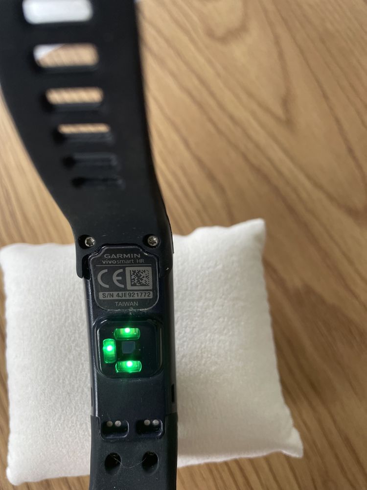 Zegarek sportowy Garmin Vivo Smart