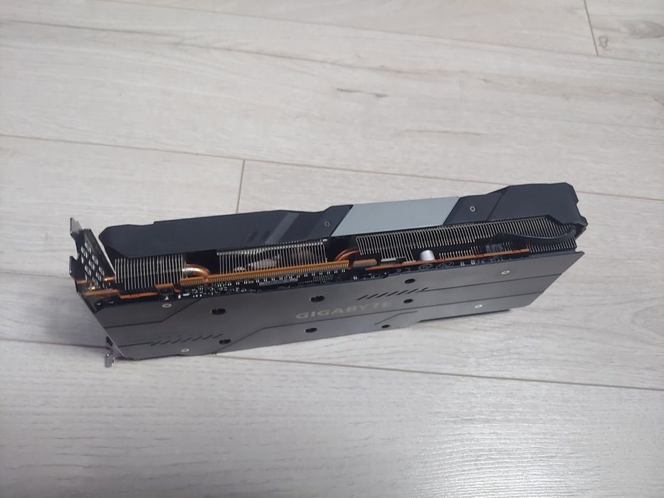 Rx 5700 XT Gigabyte відеокарта