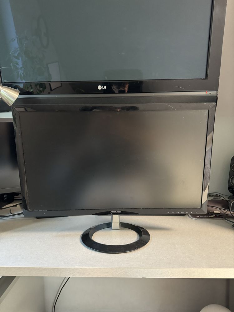 Monitor asus vx238