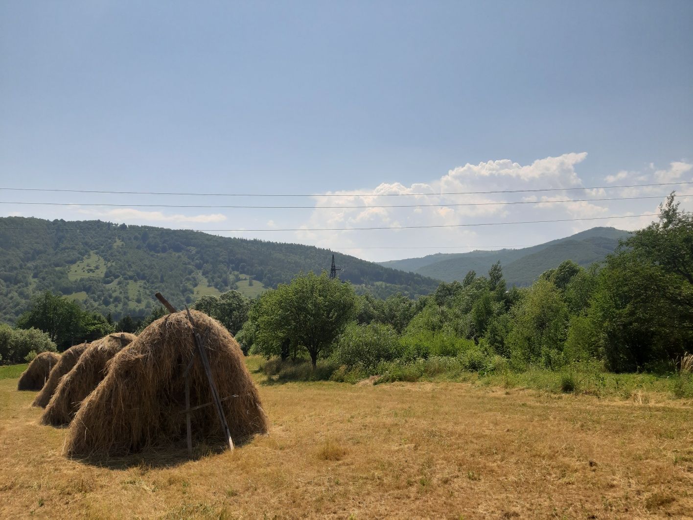 Земельна ділянка 10 сотиків під будівництво