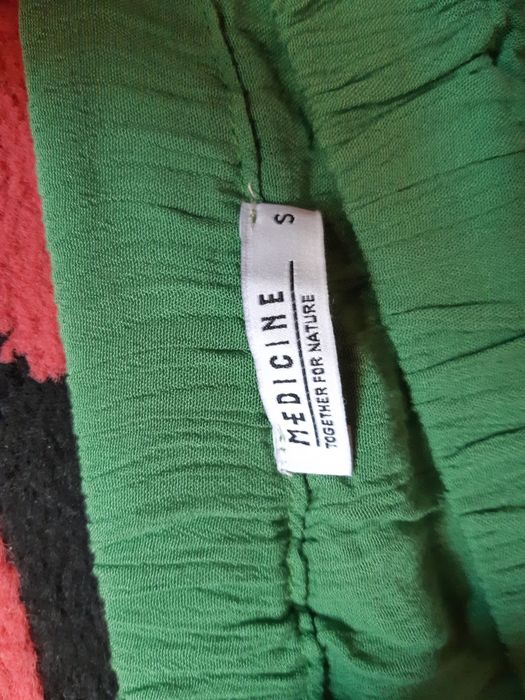 Zwiewna damska koszulka