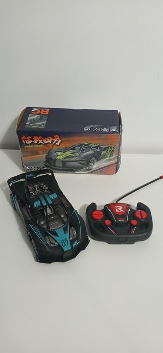 Carro telecomandado brinquedo