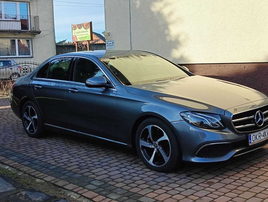 Merceses-Bens  E klasa   W 213  2019