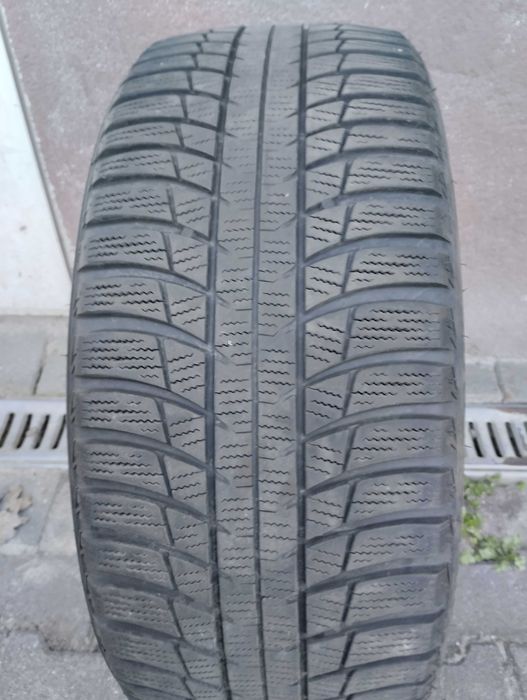 Opony zimowe Bridgstone Blizzak 235/45/18 2szt.