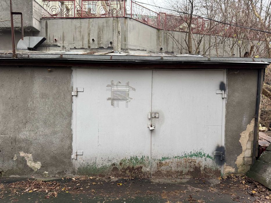 Продаж окремостоячого гаража по вул.Олеся Гончара 37А (35) ЦЕНТР Київ