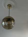 Lampa HM Zara Home złota kula