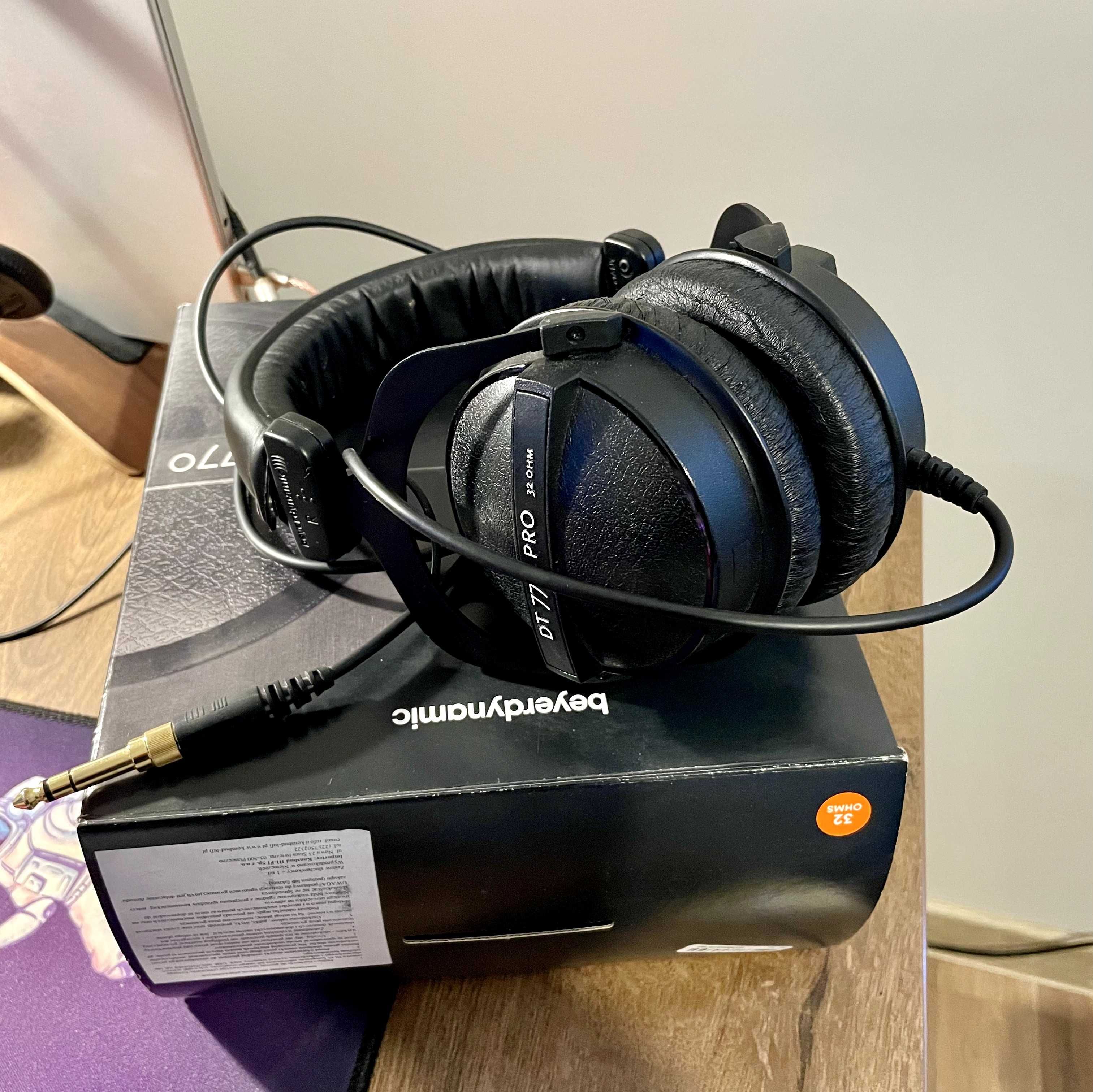 Навушники Beyerdynamic DT 770 PRO 32 Ohm