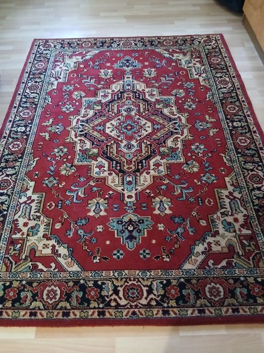 продам 2 ковра  часів СРСР,роз.2×1,5м.,3×2м.