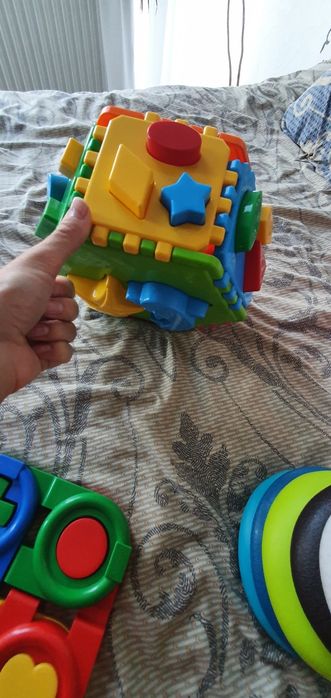 Развивающие игрушки