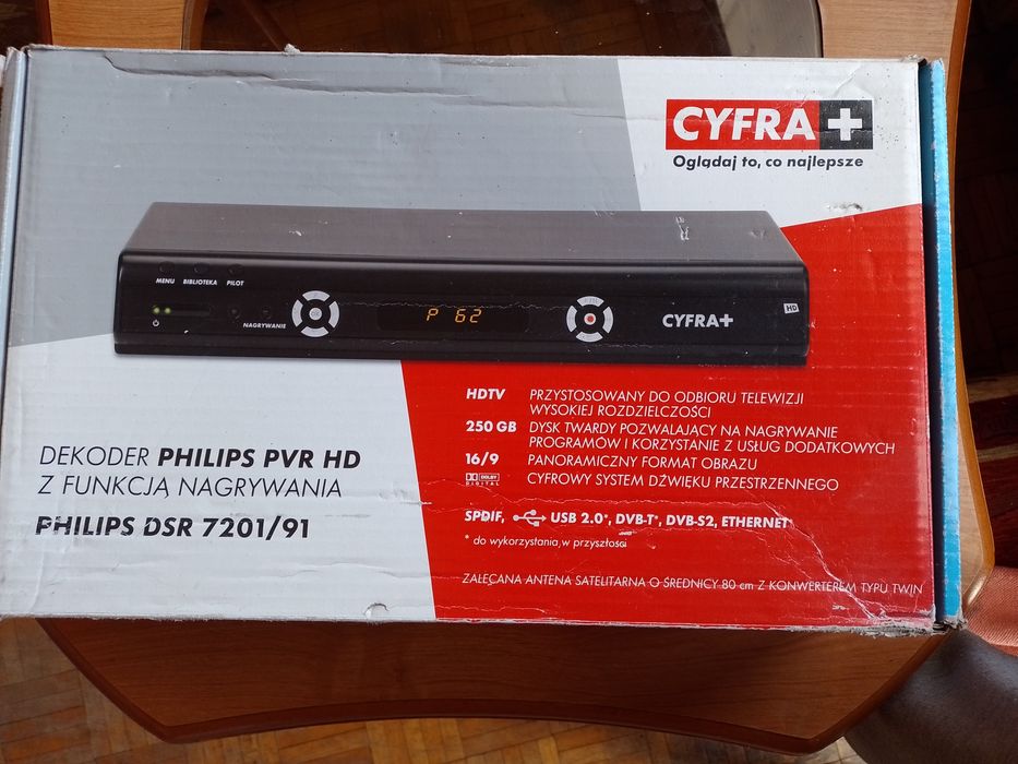 Tuner satelitarny Philipsa z funkcją nagrywania