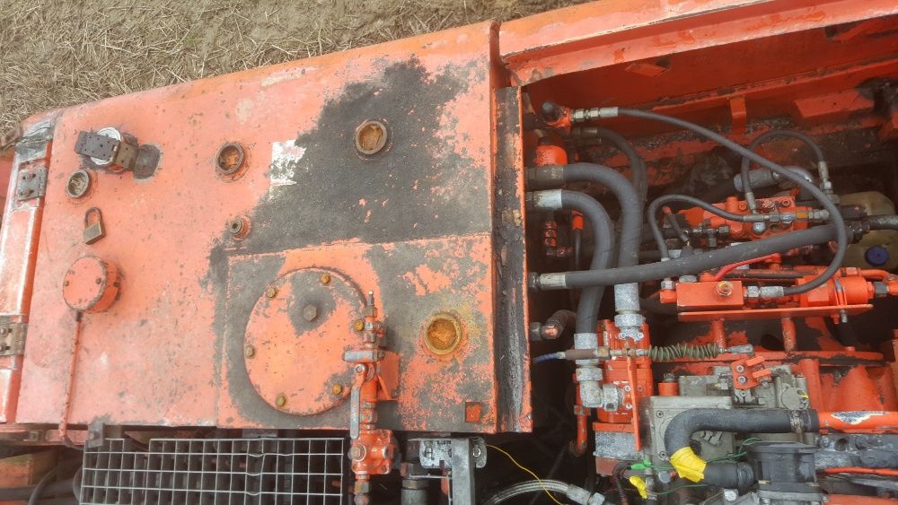 koparka atlas 1704 do sprzedania zbiornik paliwa oleju hydraulicznego