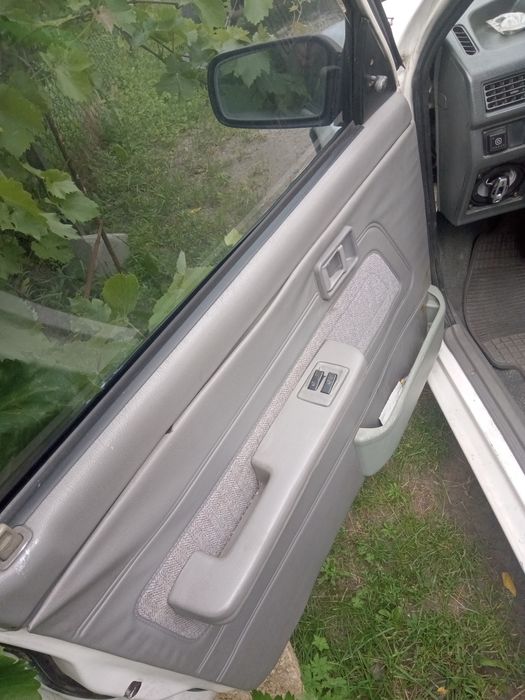 Продам Kia PRAID