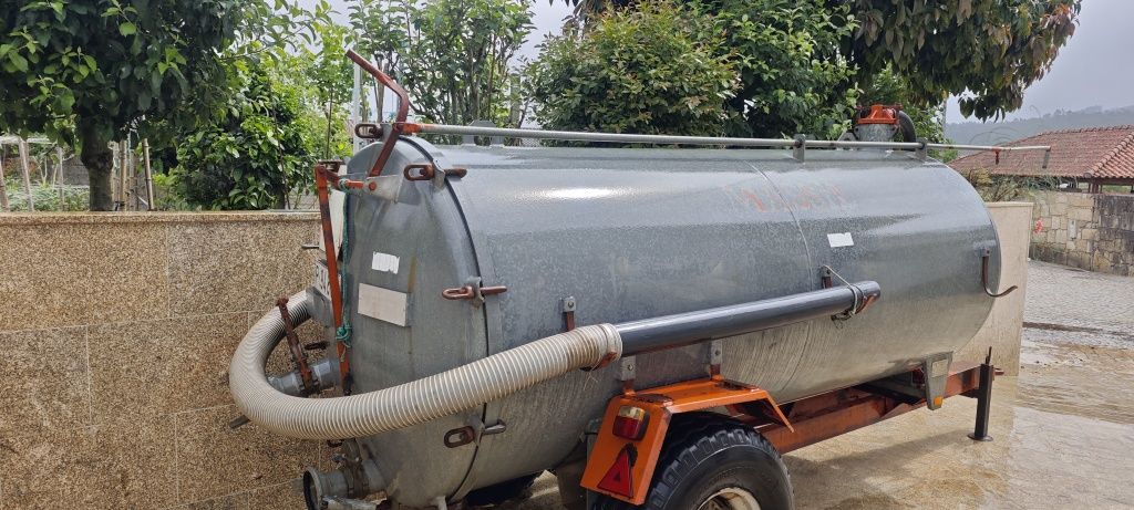 Cisterna 4000L Massil
