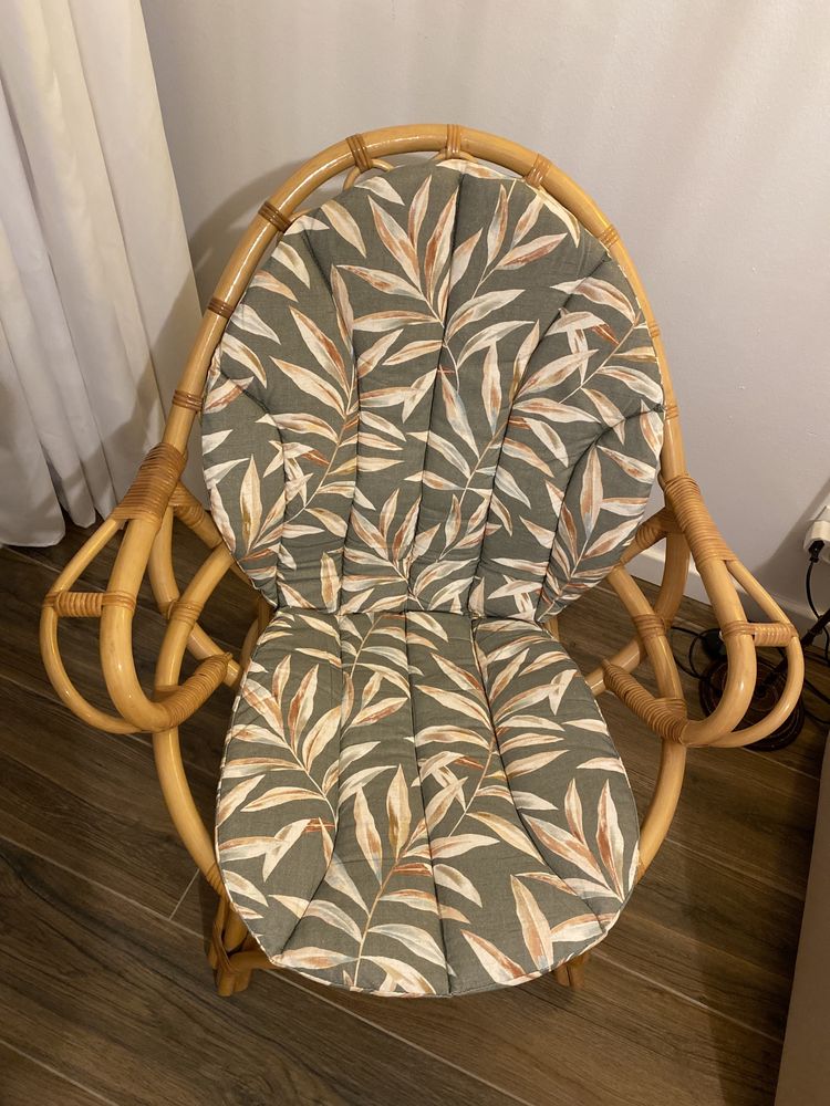 Cadeirão em bambu com braços
