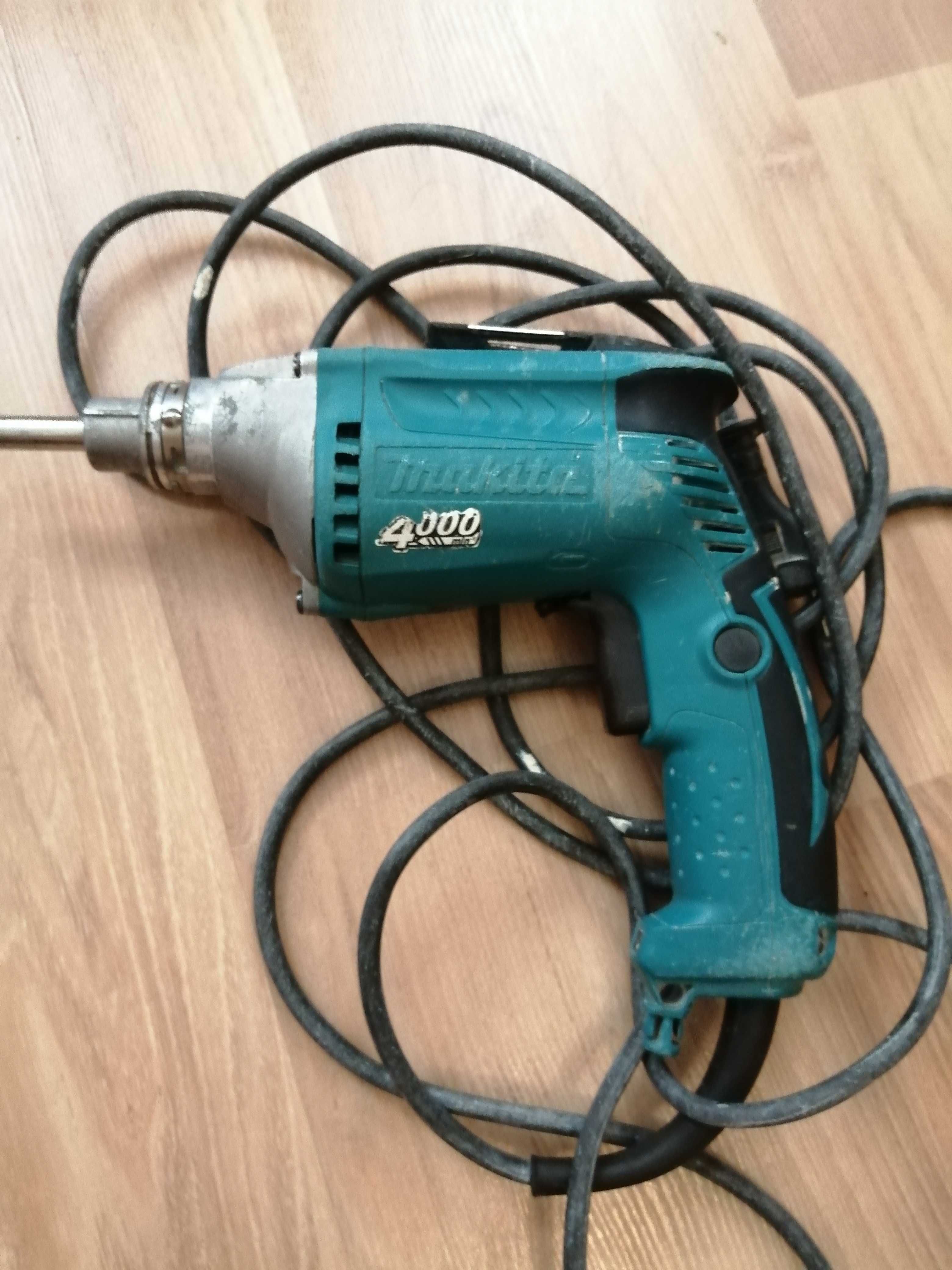 Wkrętarka sieciowa Makita FS 4300