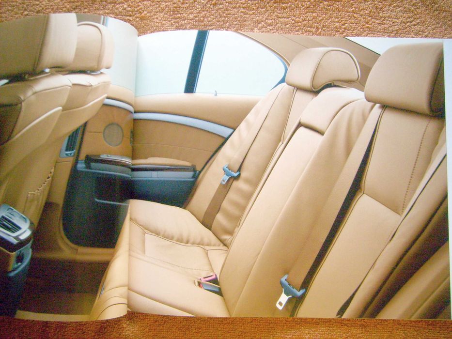 BMW 7 E65 2003 - bardzo obszerny prospekt - 126 stron ! stan BDB !