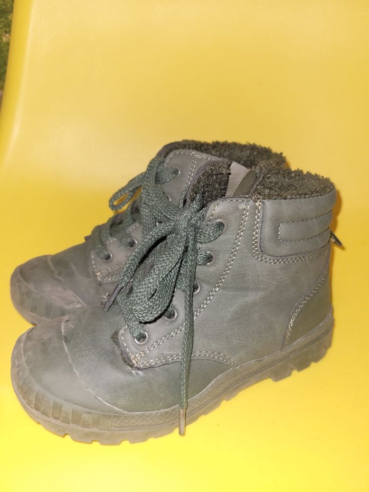 Buty zimowe. Ocieplane. R.31 Reserved 2pary
