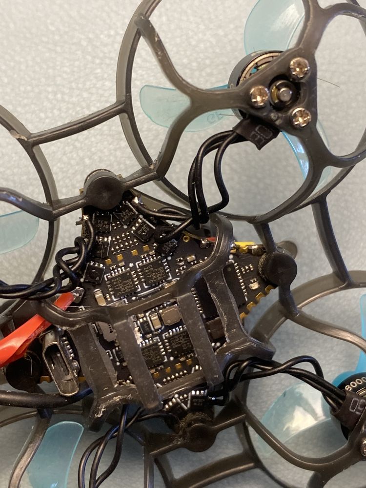 Drone FPV Mobula 6 ECO