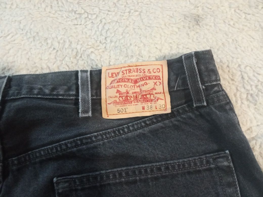 Мужские джинсы Levis 501