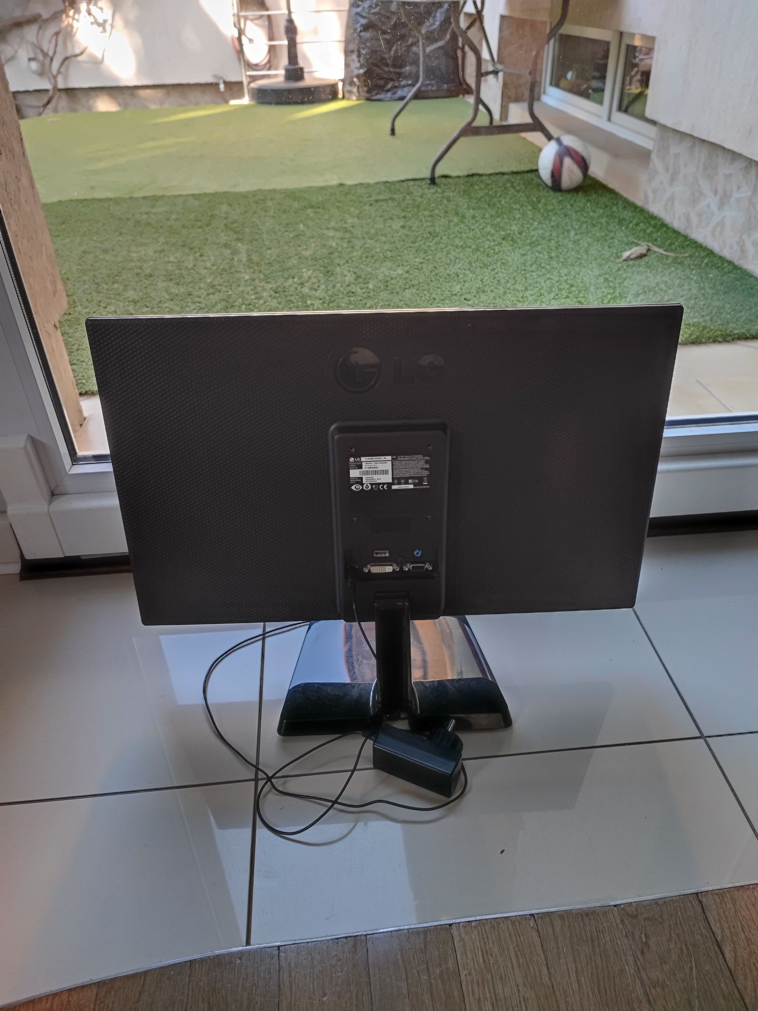 Monitor LED LG 23 cala IPS234V-PN
