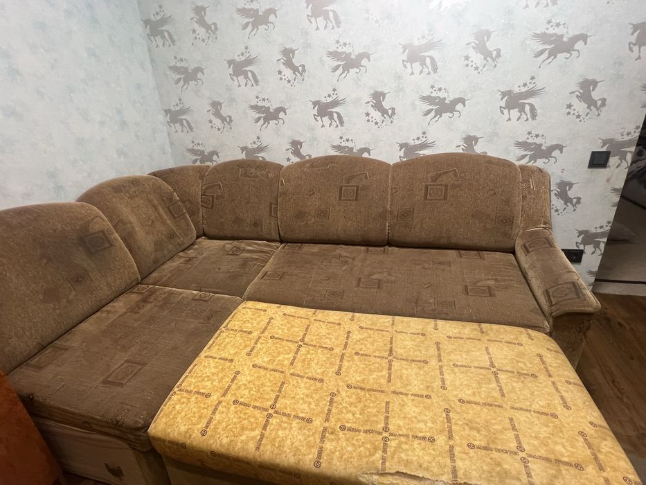 Диван самовивіз «меблі прогрес»
