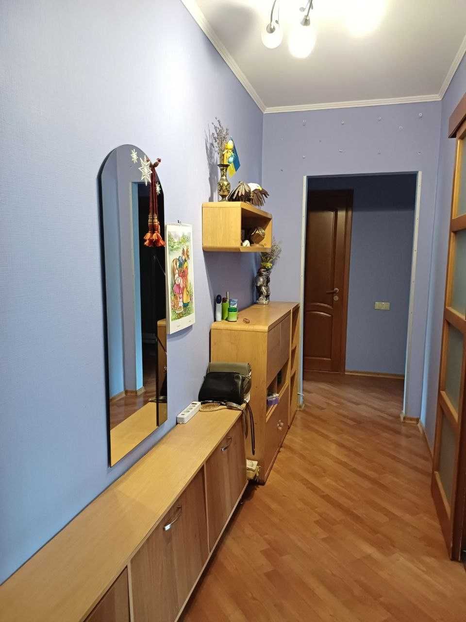 Продам ШИКАРНУЮ 4 комнатную квартиру 86 м2 с ремонтом, Победа-4