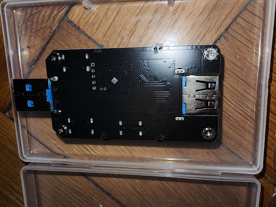 Miernik napięcia, woltomierz usb BTE 594