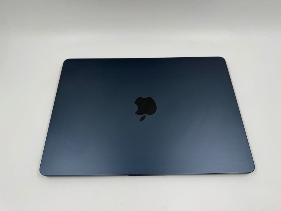 Ідеал Macbook Air 13.6 M2 2022 16GB RAM 256GB SSD Midnight IL6332