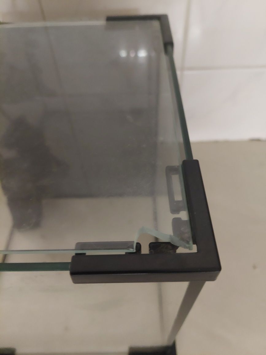 Aquario cubo aquael 10L