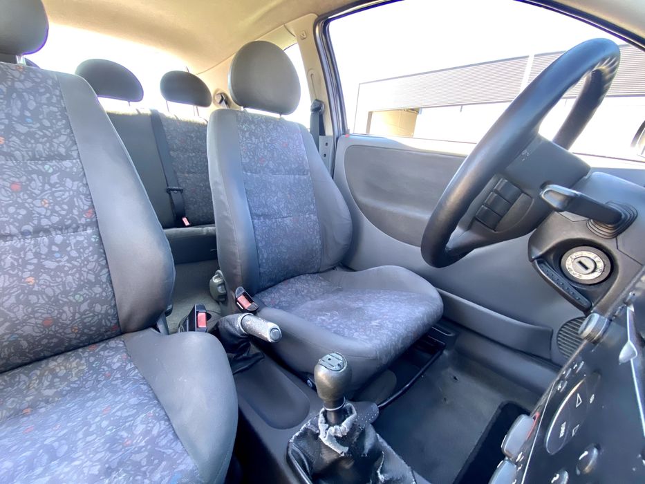 Opel Corsa C 1.4 a Gasolina – 2001 – 170.000 km