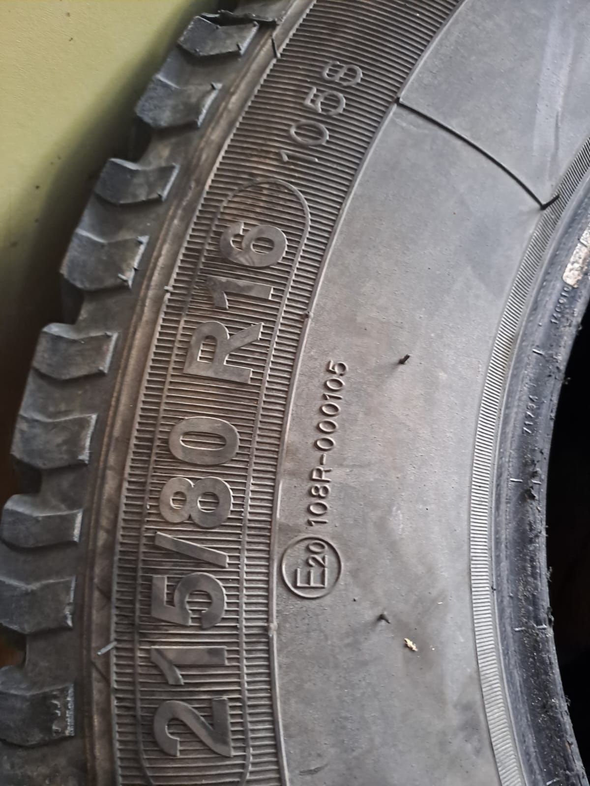 Opony terenowe 4x4 AT 215/80 R16