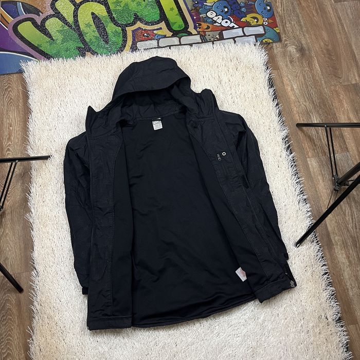 Оригинальная мужская куртка ветровка nike