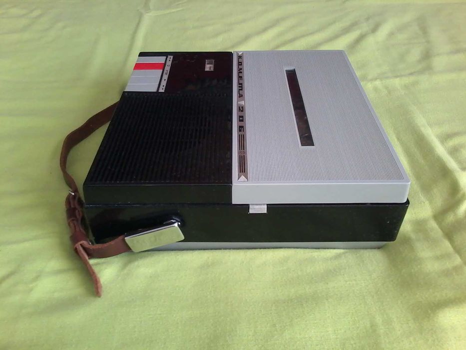 Магнитофон Комета 206 (1971 г.)