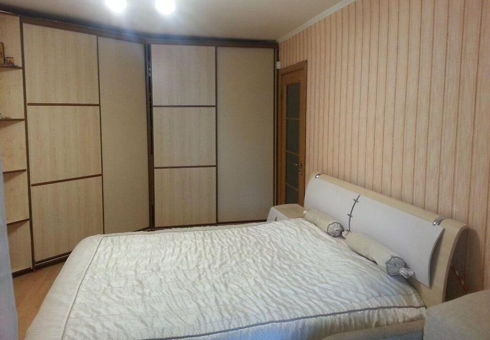 Продам 2-кімнатну квартиру, вул. Ніжинська, Караваєві Дачі.OV