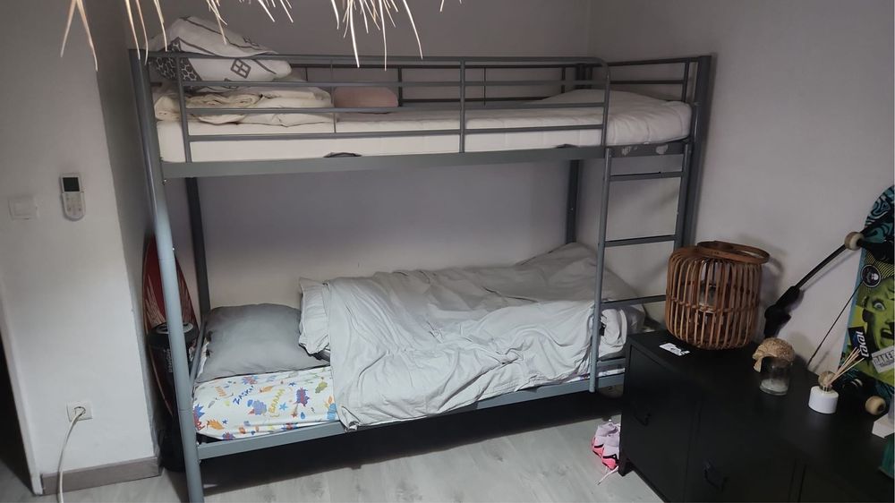 Beliche com 2 colchões