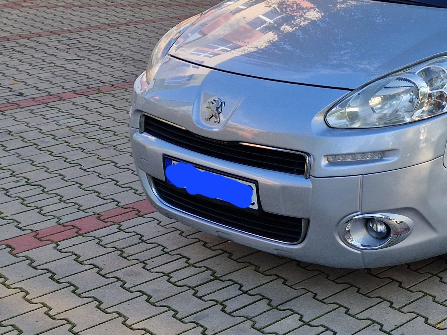 Peugeot partner   tepe HDI krajowy klimatyzacja 5 osób, hak, relingi