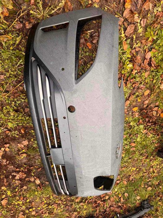 Бампер передній для Hyundai Kona 2022 комплект/РОЗБОРКА