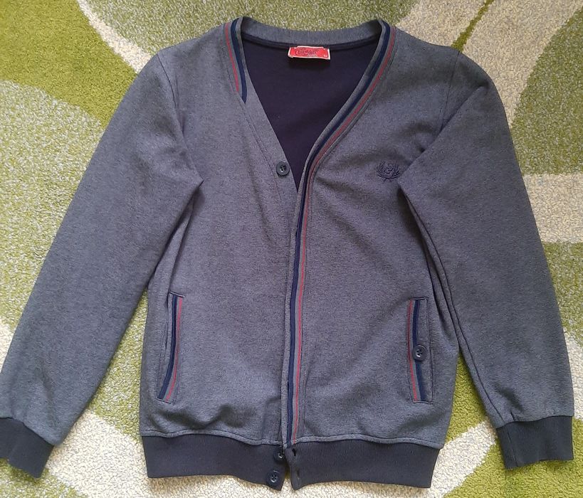 Кофта на підлітка