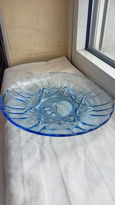 Talerz błękitny z wiśniami Irena Inowrocław katalog zbiorczy l. 40/50