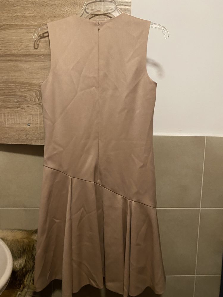Sukienka    Simple