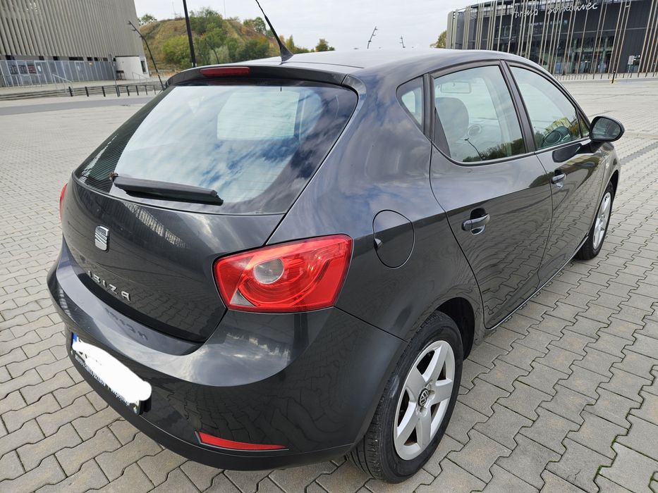 Seat Ibiza 2008 1.4MPI benzyna Klima Alu 5 drzwi  ŁADNA