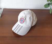 Czapka z daszkiem Adidas Bayern Monachium