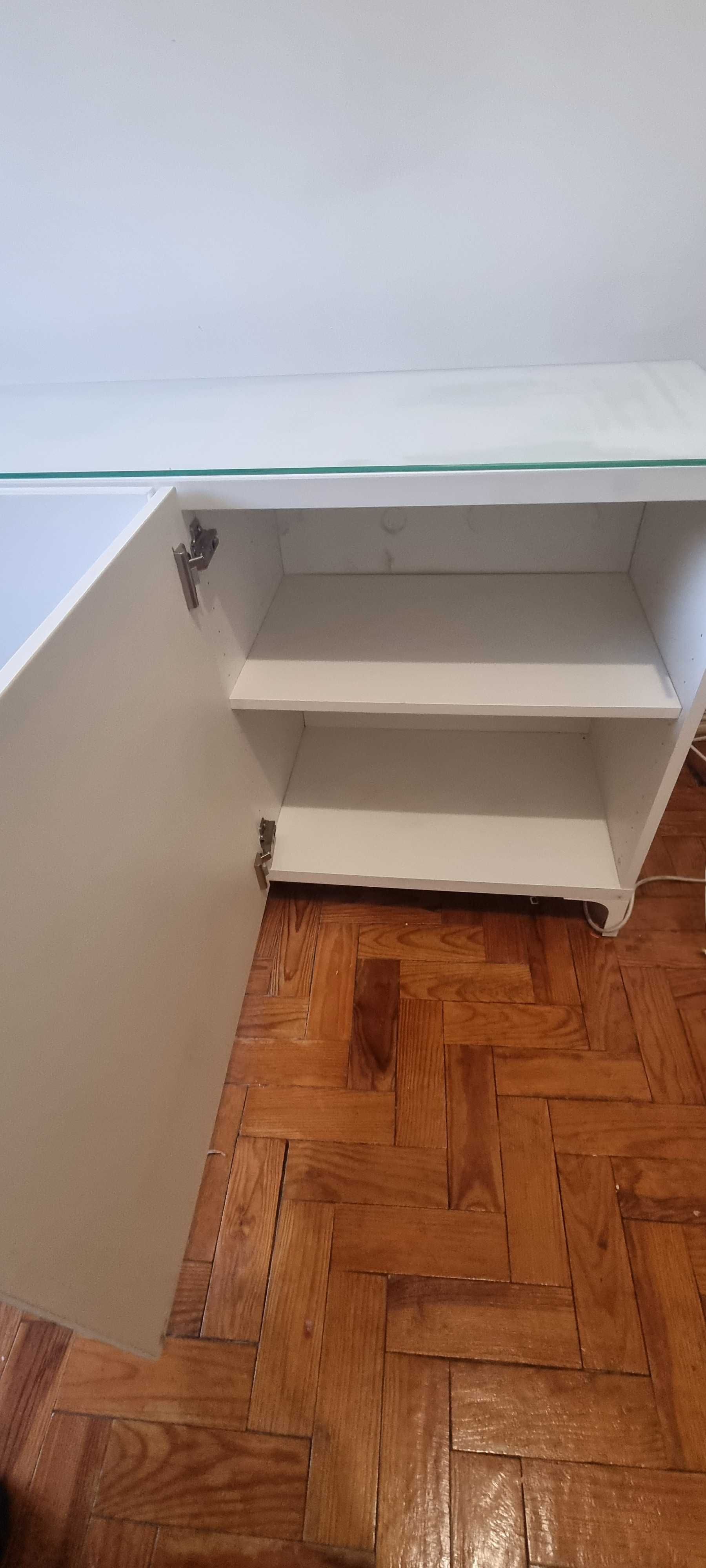 Movel branco IKEA