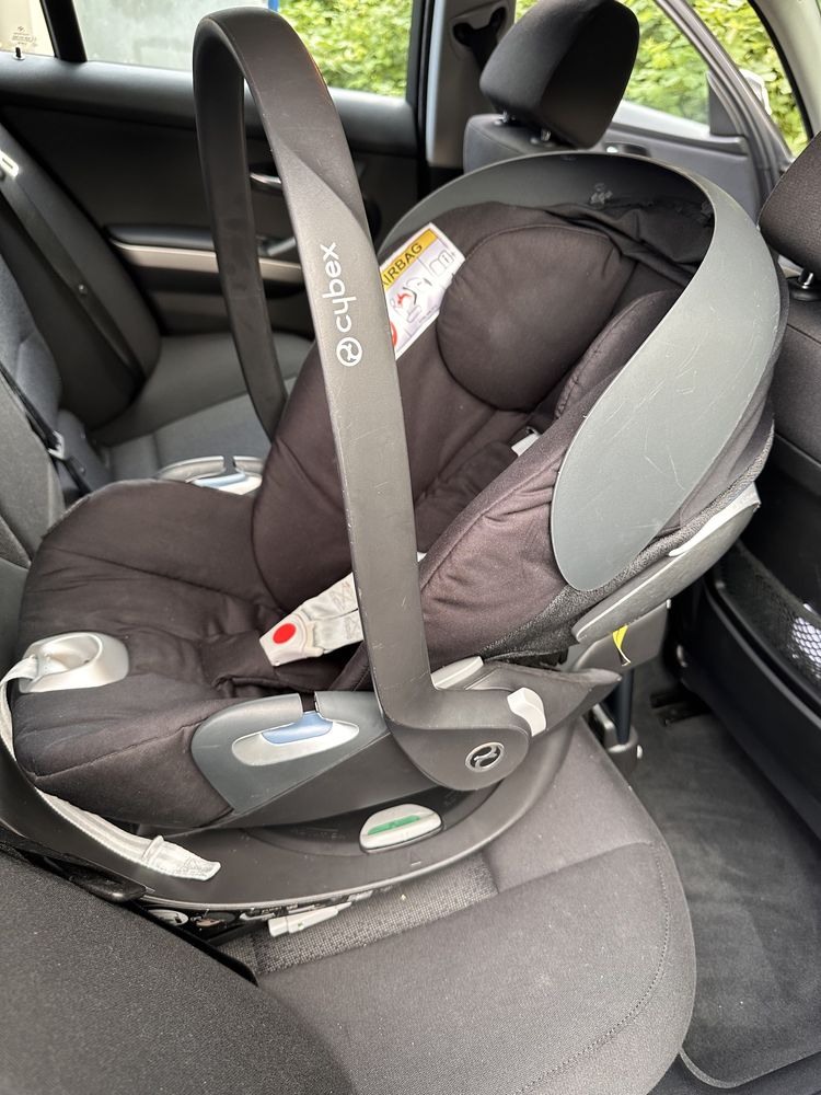 Fotelik Cybex Cloud Z I-Size z bazą obrotową isofix